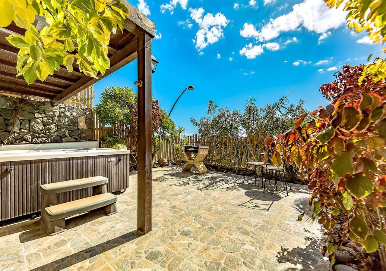 Okeanos Villa Front Line San Blas ซานมิเกลเดียโบนา ภายนอก รูปภาพ