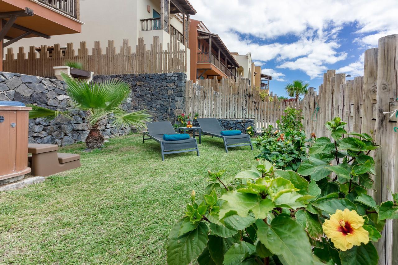 Okeanos Villa Front Line San Blas ซานมิเกลเดียโบนา ภายนอก รูปภาพ